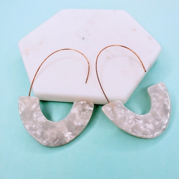 5 for $25 White Acrylic Hoop Resin Earrings - Picture 2 of 6